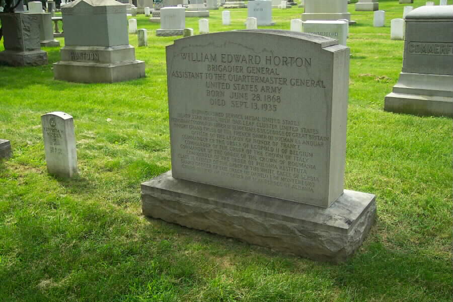 wehorton-gravesite-section1-062803