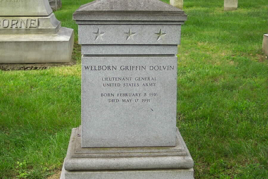 wgdolvin-gravesite-section1-062803
