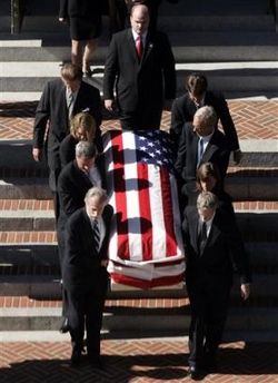 whrehnquist-funeral-services-photo-008