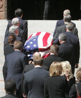 whrehnquist-funeral-services-photo-012