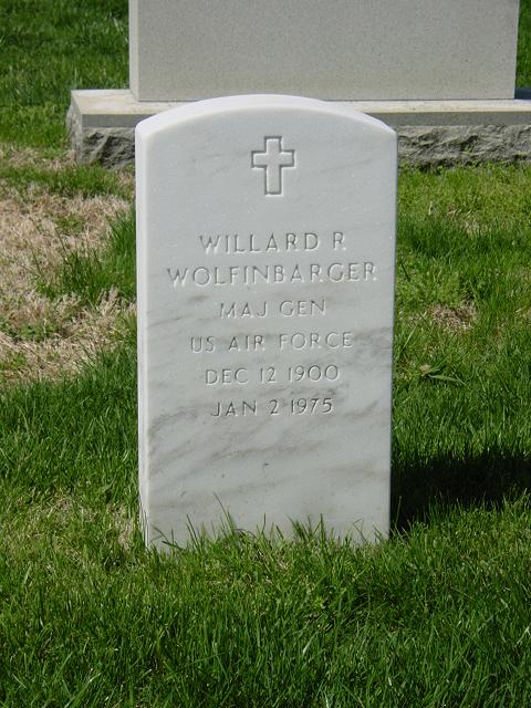 wrwolfinbarger-gravesite-photo-july-2007-001