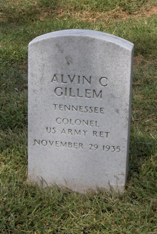 acgillem-gravesite-photo-september2009-by-john-michael-001
