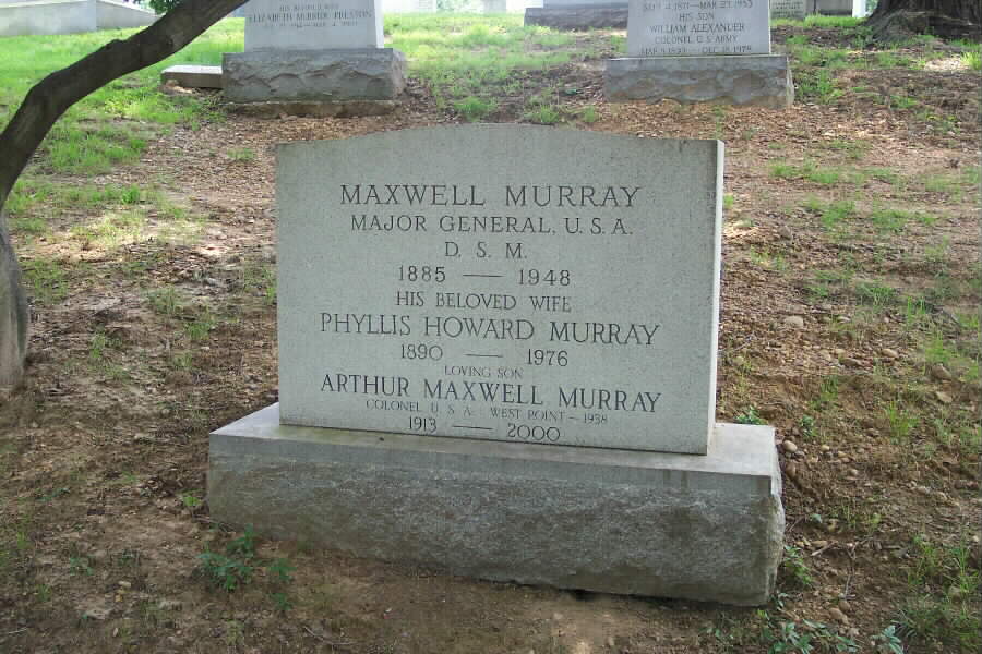 ammurray-gravesite-section3-062803