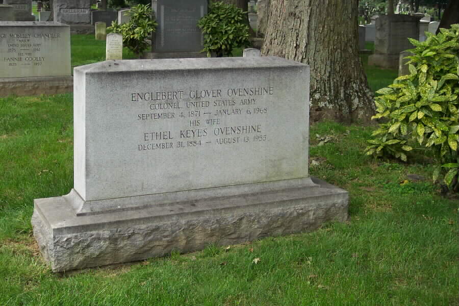 egovenshine-gravesite-section1-062803