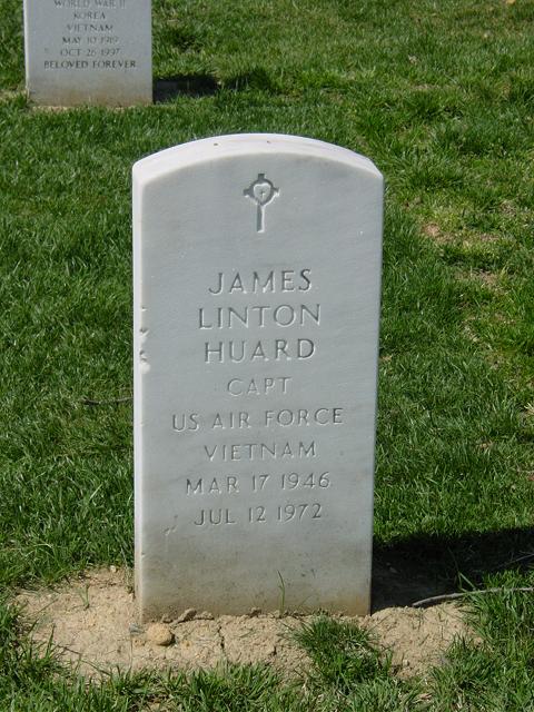 jlhuard-gravesite-photo-august-2006