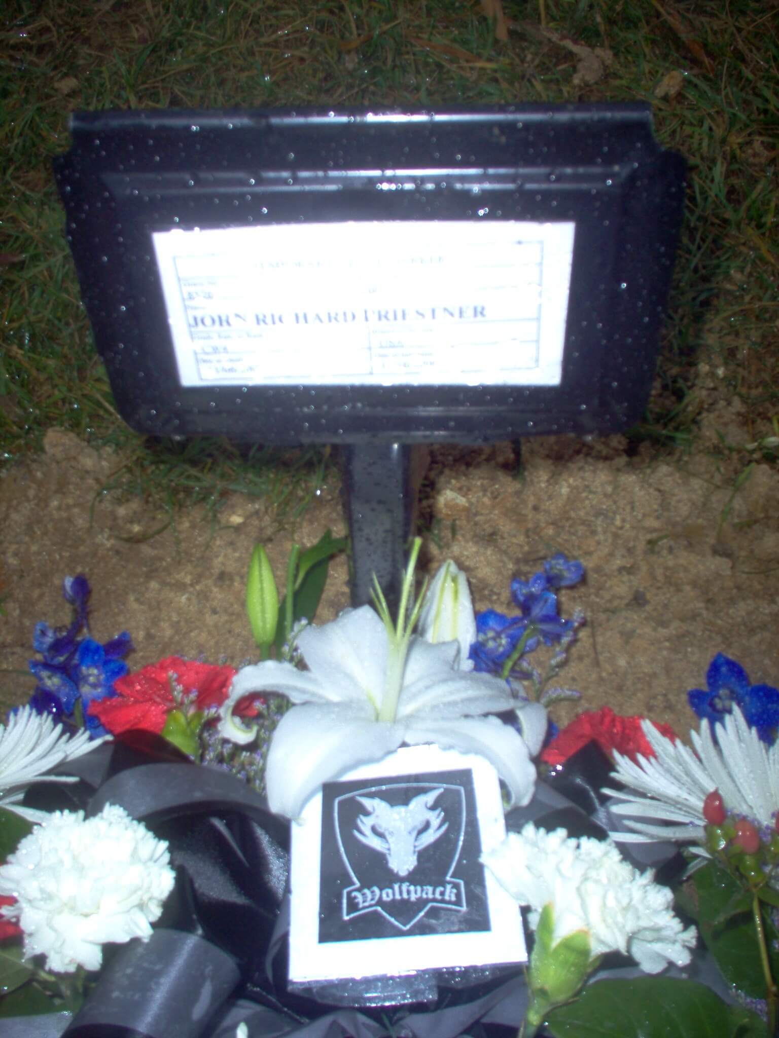 jrpriestner-gravesite-photo-november-2006-002